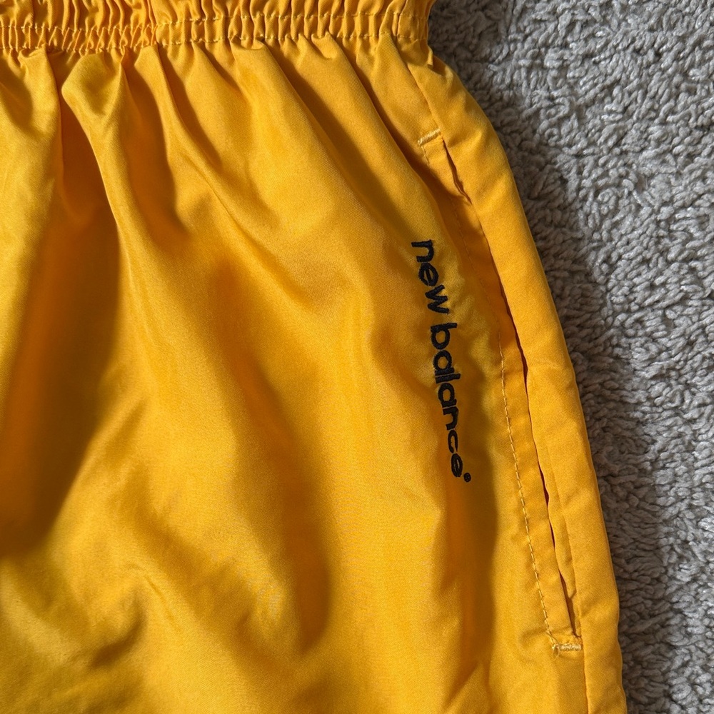 Vintage New Balance Shorts - Picture 4 of 8